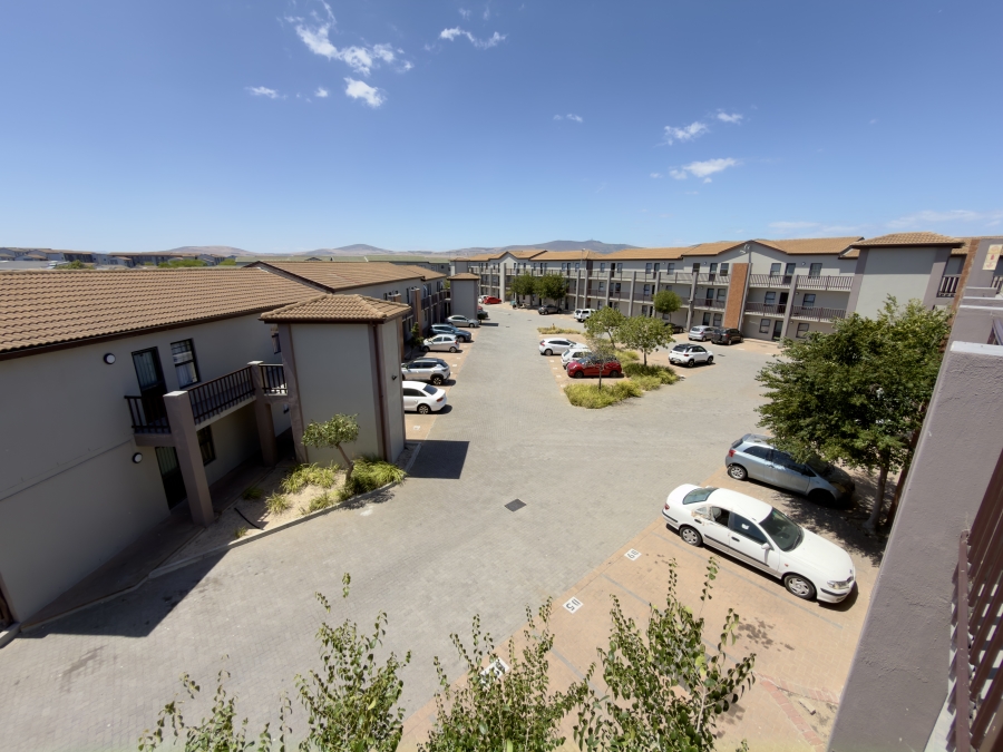 2 Bedroom Property for Sale in Parklands East Western Cape